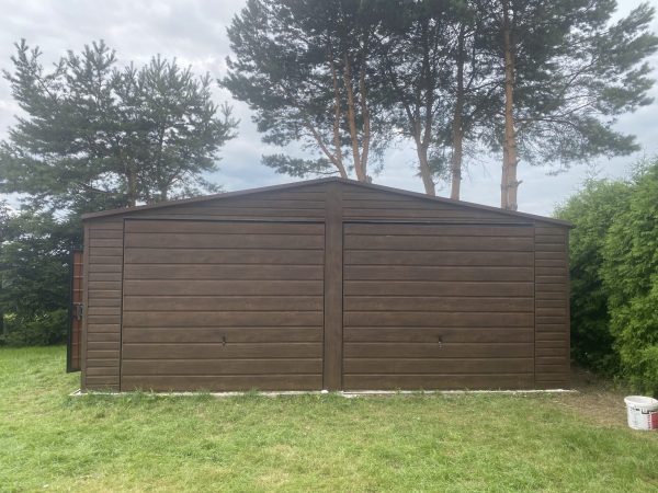 Blasen-Garage 7m x 6m, in Holzoptik – Bild 4